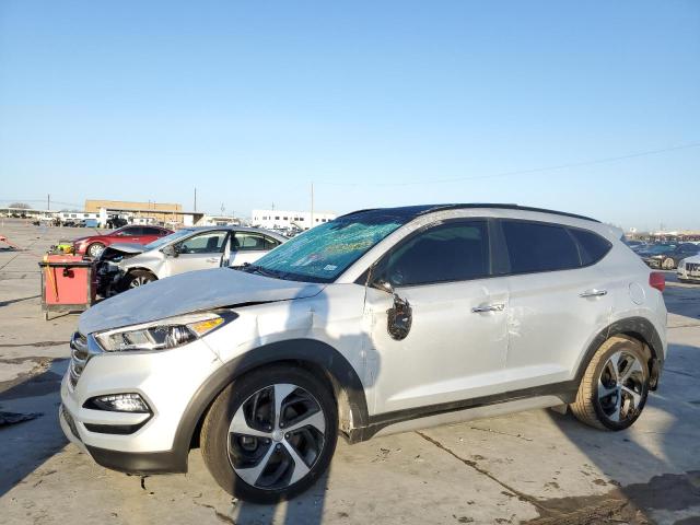 HYUNDAI TUCSON LIM 2017 with VIN KM8J3CA22HU460645 - Photo from auction