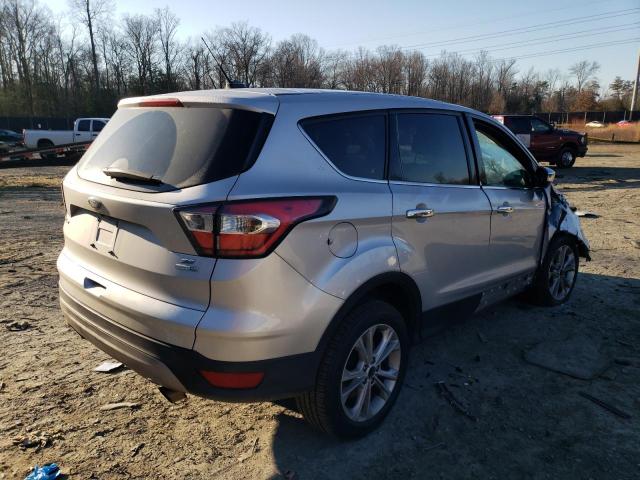 Photo 3 from auction – 2017 FORD ESCAPE SE with VIN 1FMCU9GD5HUA52366