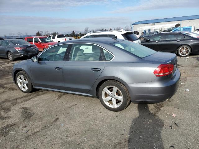 Photo 2 from auction – 2015 VOLKSWAGEN PASSAT S with VIN 1VWAT7A35FC122872