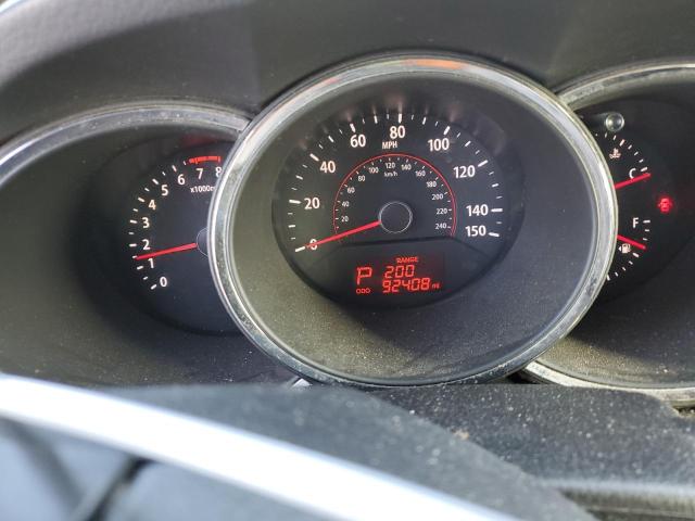 Photo 9 from auction – 2011 KIA SORENTO EX with VIN 5XYKUDA26BG040763