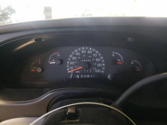 Photo 9 from auction – 2001 FORD ECONOLINE with VIN 1FBSS31L01HB20787