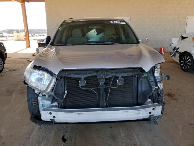 Photo 5 from auction – 2010 TOYOTA HIGHLANDER with VIN 5TDZK3EH4AS001359