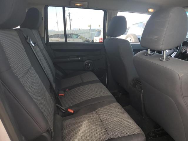 Photo 11 from auction – 2010 JEEP COMMANDER with VIN 1J4RG4GK9AC148563