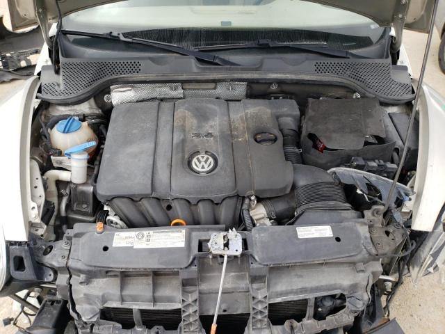 Photo 11 from auction – 2013 VOLKSWAGEN BEETLE with VIN 3VWJX7AT6DM646757