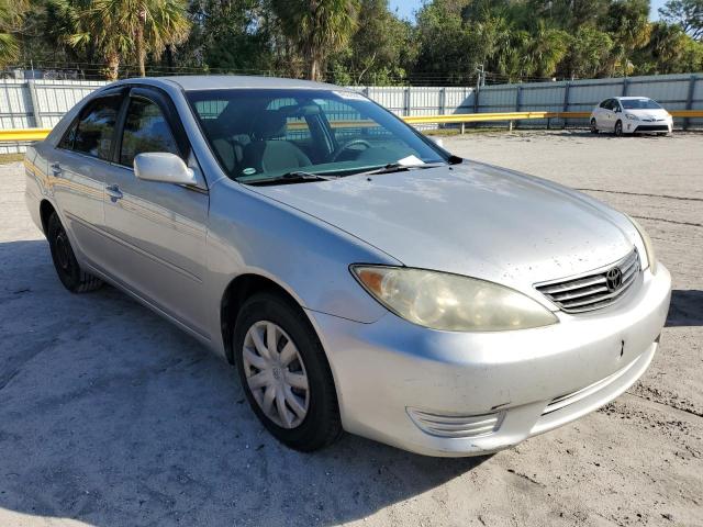 Photo 4 from auction – 2005 TOYOTA CAMRY LE with VIN 4T1BE32K35U036352