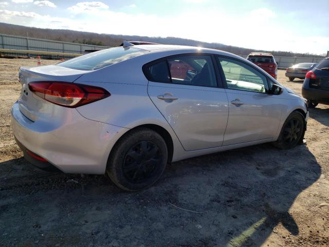Photo 3 from auction – 2017 KIA FORTE LX with VIN 3KPFK4A71HE116091