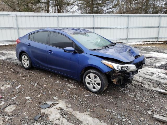 Foto 4 de la subasta – 2017 KIA FORTE LX con VIN 3KPFL4A74HE160955