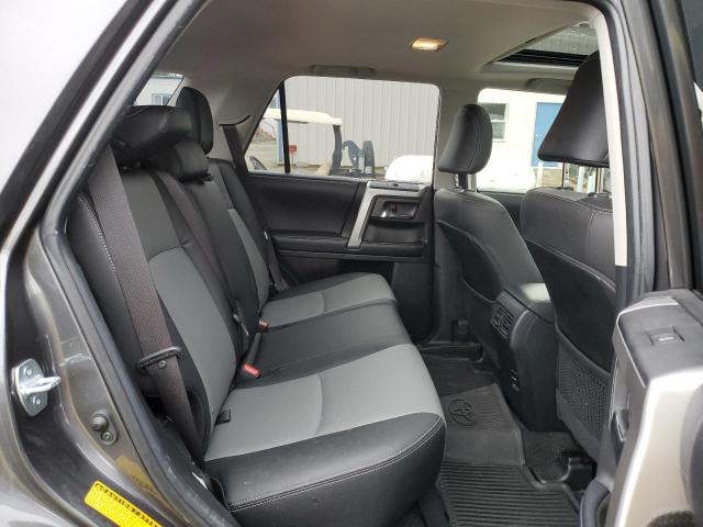 Photo 10 from auction – 2019 TOYOTA 4RUNNER SR with VIN JTEBU5JRXK5618063