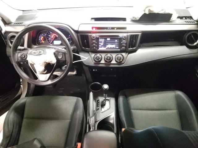 Photo 8 from auction – 2014 TOYOTA RAV4 LE with VIN JTMZFREV1EJ009886