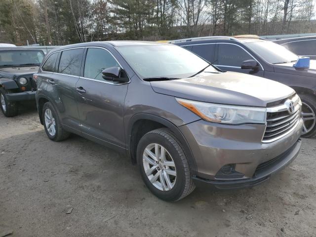 Photo 4 from auction – 2015 TOYOTA HIGHLANDER with VIN 5TDBKRFHXFS093409