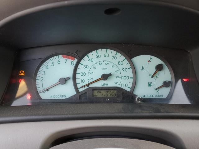 Photo 9 from auction – 2004 TOYOTA COROLLA CE with VIN JTDBR32E842019009
