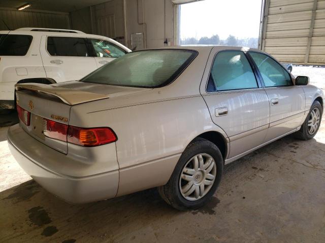 Photo 3 from auction – 2001 TOYOTA CAMRY CE with VIN 4T1BG22K41U026329