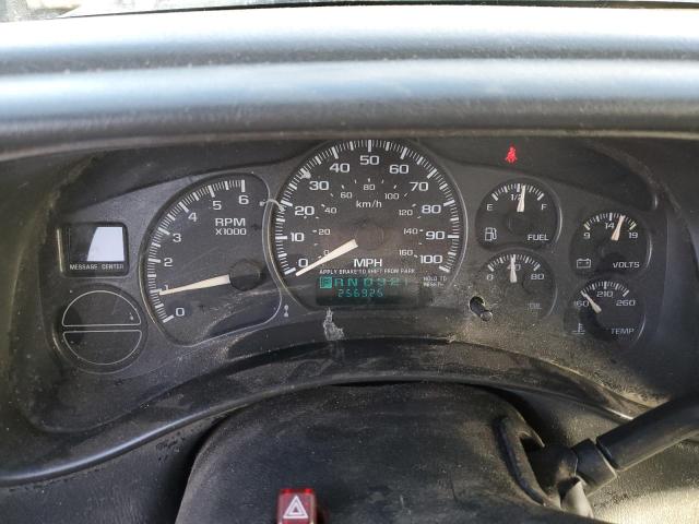 Photo 9 from auction – 2002 CHEVROLET SILVERADO with VIN 2GCEK19T521227839