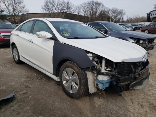 Photo 4 from auction – 2013 HYUNDAI SONATA HYB with VIN KMHEC4A46DA095732