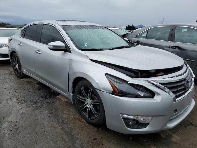 Photo 4 from auction – 2015 NISSAN ALTIMA 2.5 with VIN 1N4AL3AP5FC205612