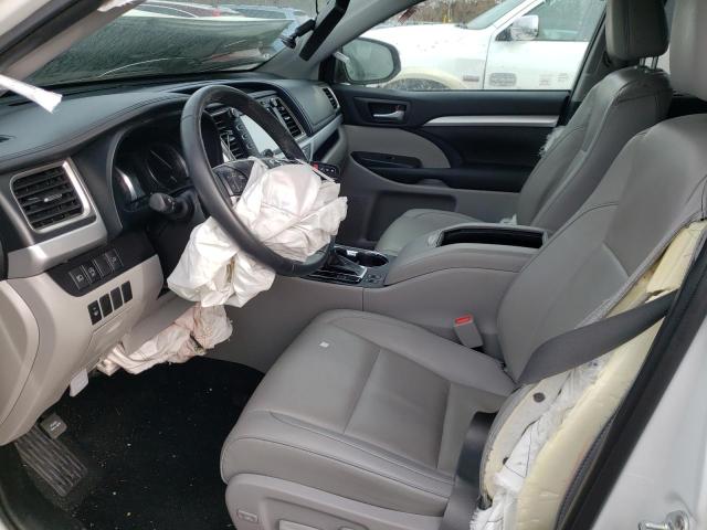 Photo 7 from auction – 2019 TOYOTA HIGHLANDER with VIN 5TDJZRFH1KS612073