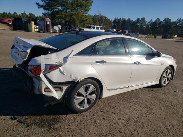 Photo 3 from auction – 2011 HYUNDAI SONATA HYB with VIN KMHEC4A49BA018852