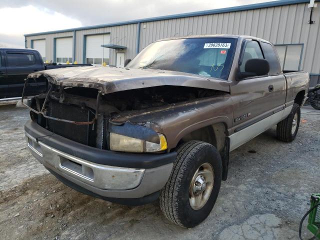 DODGE RAM 1500 2000 with VIN 3B7HF13Y4YG150791 - Photo from auction