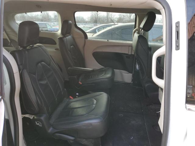 Photo 10 from auction – 2017 CHRYSLER PACIFICA T with VIN 2C4RC1BG5HR670532