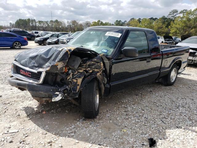 GMC SONOMA 2002 with VIN 1GTCS19W428110137 - Photo from auction