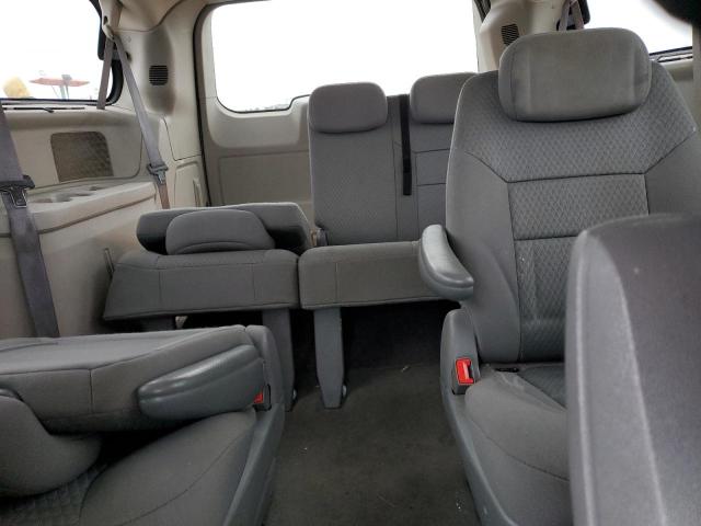 Photo 10 from auction – 2010 CHRYSLER TOWN & COU with VIN 2A4RR5D15AR143038