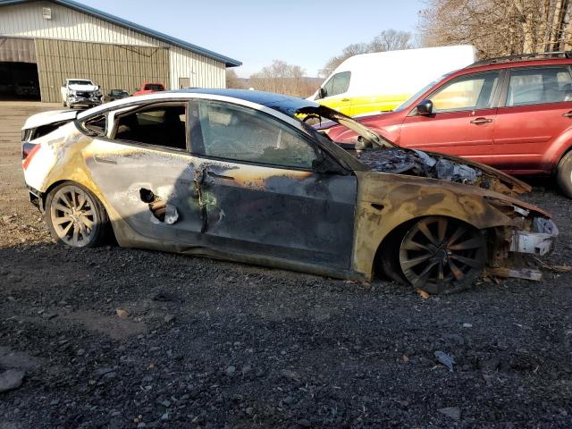 Photo 4 from auction – 2022 TESLA MODEL 3 with VIN 5YJ3E1EB1NF192567