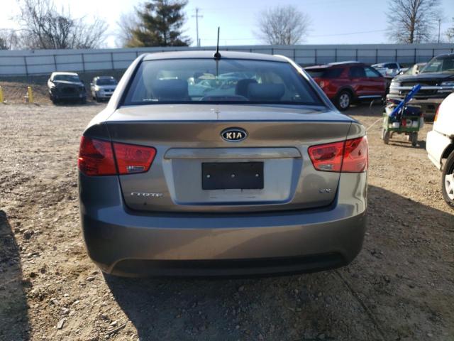 Photo 6 from auction – 2010 KIA FORTE with VIN KNAFU4A23A5807488