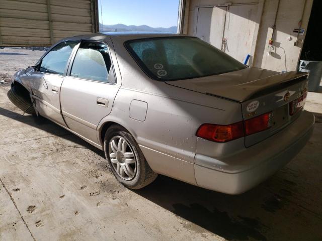 Photo 2 from auction – 2001 TOYOTA CAMRY CE with VIN 4T1BG22K41U026329
