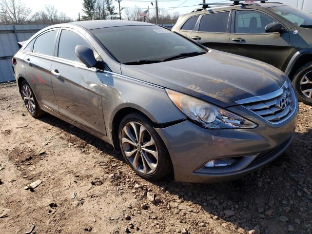 Photo 4 from auction – 2013 HYUNDAI SONATA SE with VIN 5NPEC4ABXDH589474