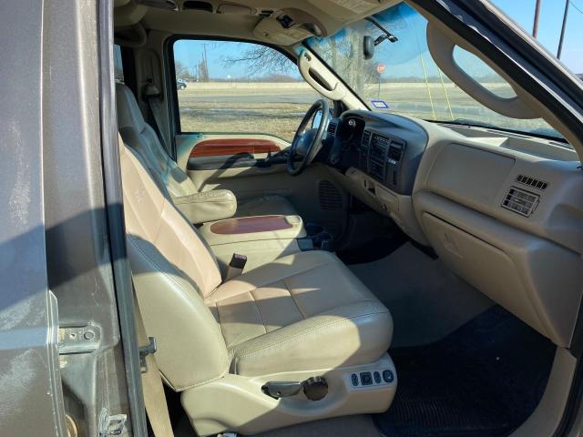 Photo 5 from auction – 2005 FORD EXCURSION with VIN 1FMNU43S45EC42407
