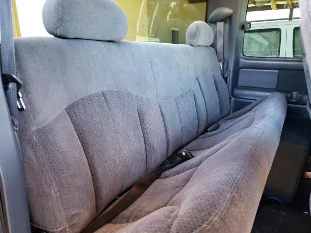 Photo 10 from auction – 1999 CHEVROLET SILVERADO with VIN 2GCEC19T3X1132281