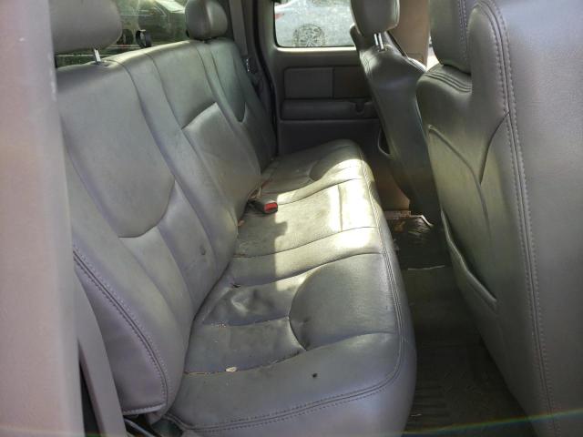 Photo 10 from auction – 2004 CHEVROLET SILVERADO with VIN 2GCEK19T241286916