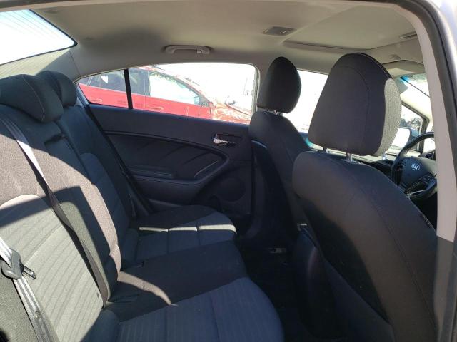 Photo 10 from auction – 2017 KIA FORTE LX with VIN 3KPFL4A72HE095023