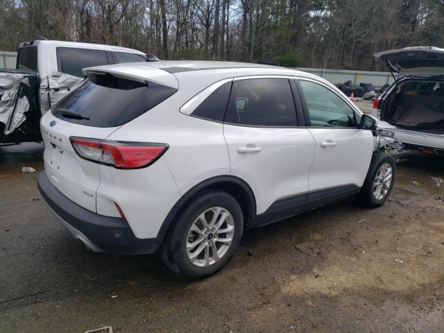 Photo 3 from auction – 2020 FORD ESCAPE SE with VIN 1FMCU0G6XLUA68293