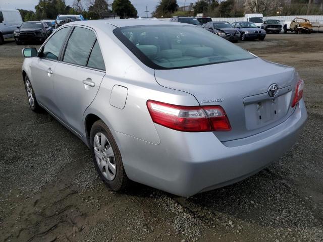 Photo 2 from auction – 2005 TOYOTA CAMRY LE with VIN 4T1BF30K85U595086