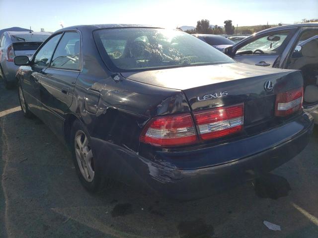 Photo 2 from auction – 2000 LEXUS ES 300 with VIN JT8BF28G3Y5081304