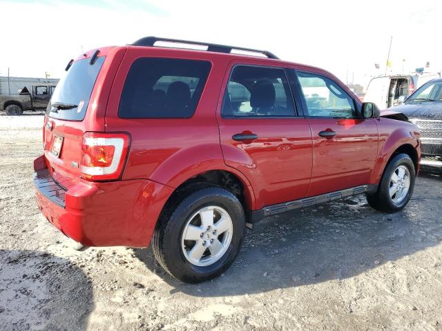 Photo 3 from auction – 2011 FORD ESCAPE XLT with VIN 1FMCU0DG1BKB79211