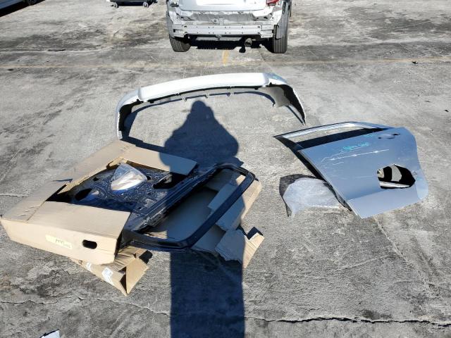 Photo 12 from auction – 2010 TOYOTA SCION XD with VIN JTKKU4B45A1002433