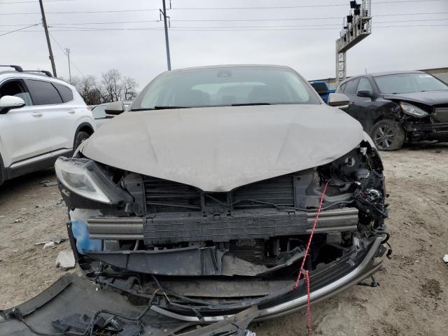 Photo 5 from auction – 2015 LINCOLN MKZ with VIN 3LN6L2GK3FR606532