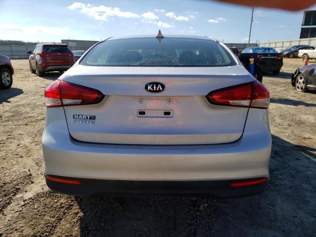 Photo 6 from auction – 2017 KIA FORTE LX with VIN 3KPFK4A71HE116091