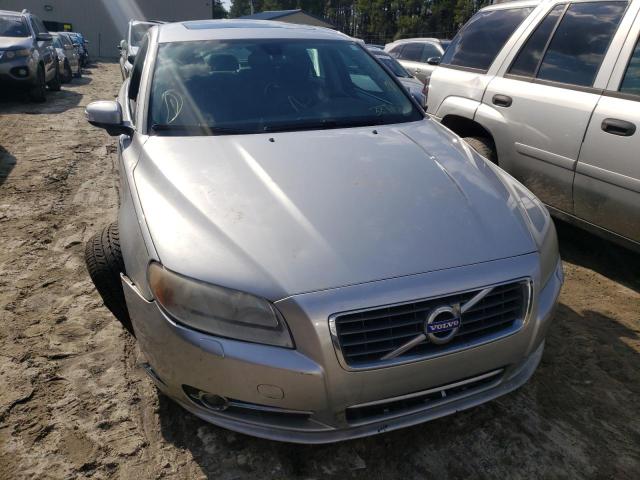 Photo 5 from auction – 2010 VOLVO S80 3.2 with VIN YV1960AS1A1129067
