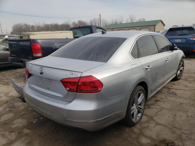 Photo 3 from auction – 2015 VOLKSWAGEN PASSAT SE with VIN 1VWBT7A35FC004261