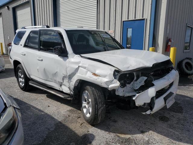 Photo 4 from auction – 2020 TOYOTA 4RUNNER SR with VIN JTEZU5JR1L5226637