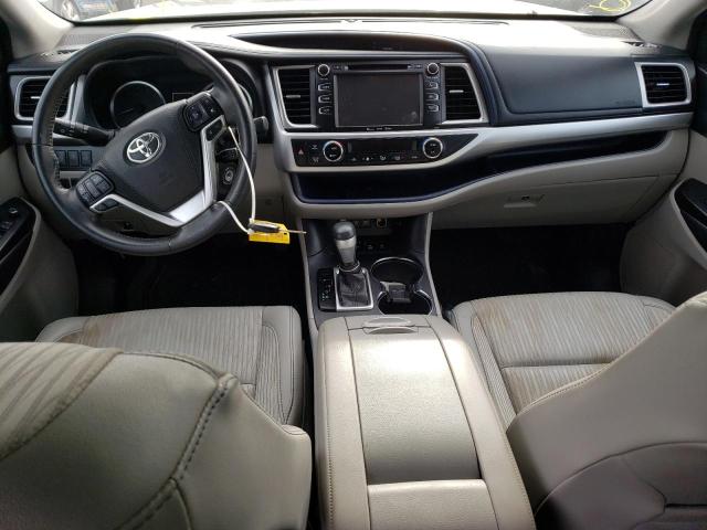 Photo 8 from auction – 2017 TOYOTA HIGHLANDER with VIN 5TDBZRFH4HS467317