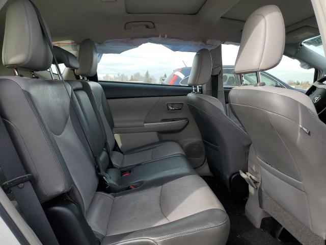 Photo 10 from auction – 2017 TOYOTA PRIUS V with VIN JTDZN3EU0HJ058105