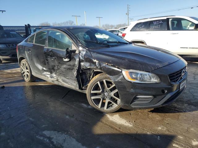 Photo 4 from auction – 2017 VOLVO S60 DYNAMI with VIN YV140MTL4H2427917