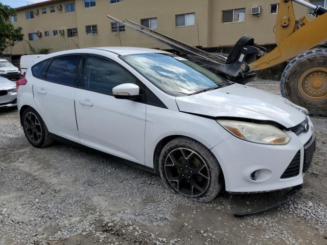 Photo 4 from auction – 2014 FORD FOCUS SE with VIN 1FADP3K22EL165797