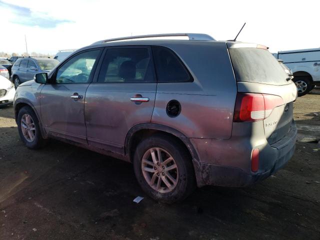 Photo 2 from auction – 2015 KIA SORENTO LX with VIN 5XYKTCA62FG557080