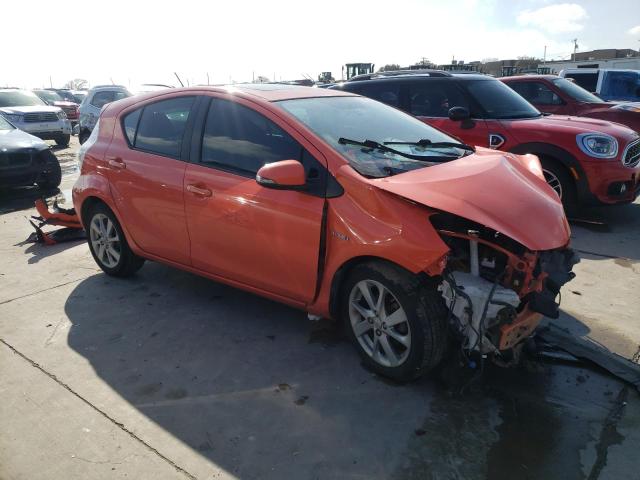Photo 4 from auction – 2014 TOYOTA PRIUS C with VIN JTDKDTB30E1059329