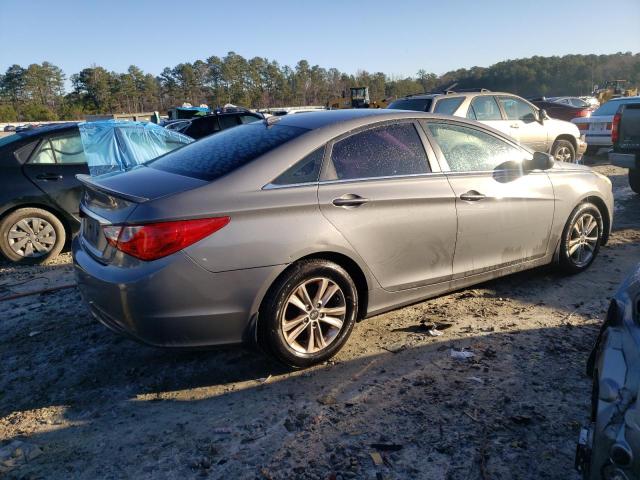 Photo 3 from auction – 2013 HYUNDAI SONATA GLS with VIN 5NPEB4AC8DH562432